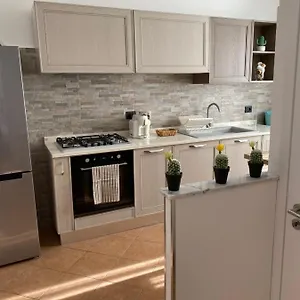 https://la-casa-comoda.hotelitalianriviera.com